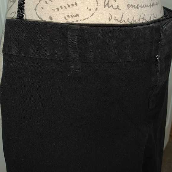 GAP really skinny, size 4 R. Black. Good fit - Picture 5 of 13